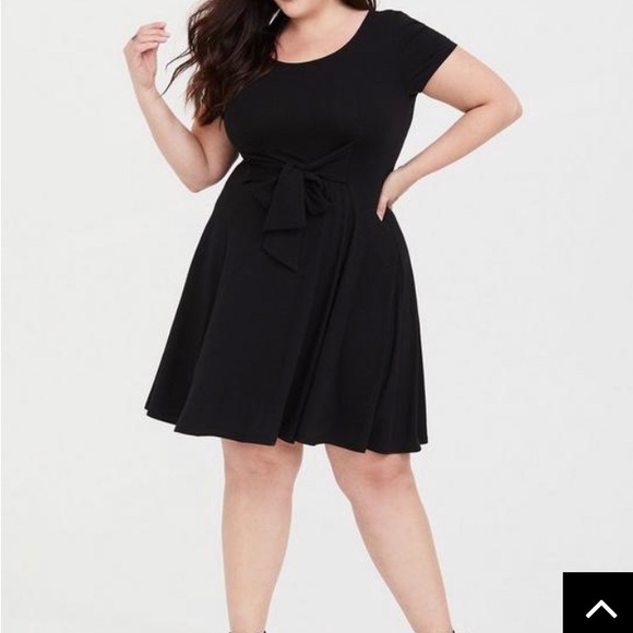 Torrid Black Jersey Fluted Skater Dress NWOT - Picture 4 of 5